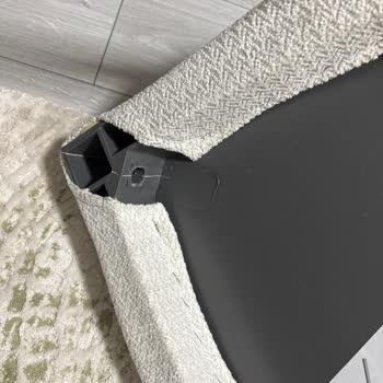 Modalife'de Kırılan Sandalye Güvenlik Riski Ve Cevapsız Müşteri Desteği