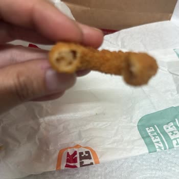 Sakarya Serdivan Burger King Şubesinden Bayat Ve Soğuk Ürünler İçin İade Talebi