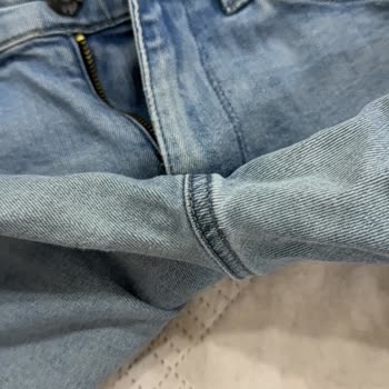 Mavi Jean Pantolonunda Hızlı Daralma Ve Solma Sorunu Değişim Talebi