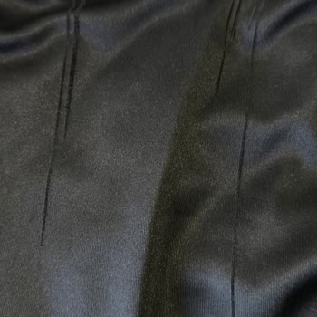 Defolu Siyah Bluz İçin Ücret İadesi Talebi