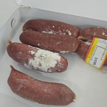 Son Kullanma Tarihi Geçmemiş Sucukta Beklenmedik Bozulma Ve İade Talebi