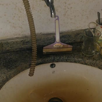 Elegant Plus Klimada Sürekli Sirke Kokusu Ve Kalıcı Çözüm Talebi