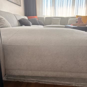 Eksik Ara Modül Ve Şişkin Süngerli Dinlenme Koltuğu Şikayeti