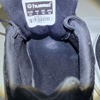 Hummel Outlet Ayakkabısında Hızlı Aşınma Ve Kullanıcı Hatası Reddi, Telefonla İletişimsiz Mağaza