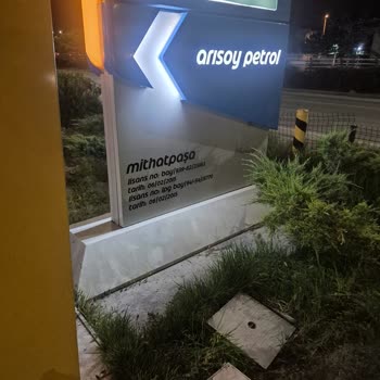 Opet Kayseri İstasyonunda Oturmanın Yasaklanması Ve Kaba Yaklaşım