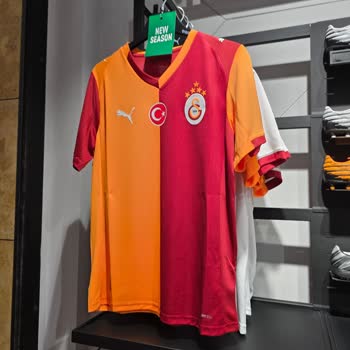 Puma Mağazasında Yanıltıcı 'New Season' Tabelaları Ve İade Reddi