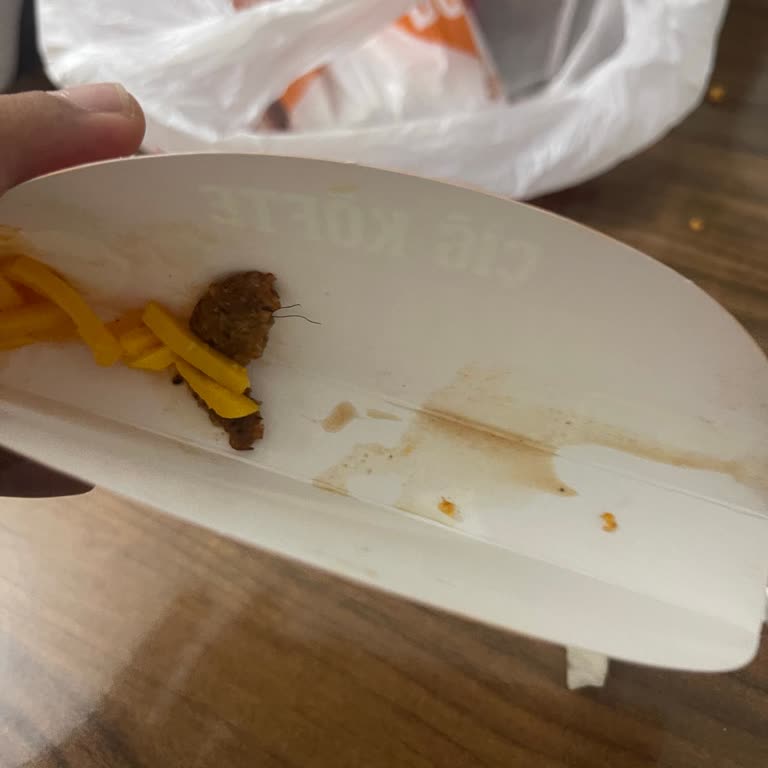 Çiğköfte Paketinde Kıl Bulunması Ve İade Talebi