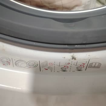 Yeni Çamaşır Makinemde Hayal Kırıklığı Yaratan Boya Dökülmesi Ve Paslanma