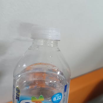 Saka Yarım Litre Şişe Kapakları Açılması Zor Ve Keskin Kenar Riski