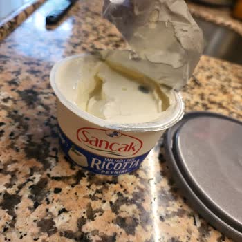 Küflü Ricotta Peynirinde İade Reddi Ve Hijyen Sorunu