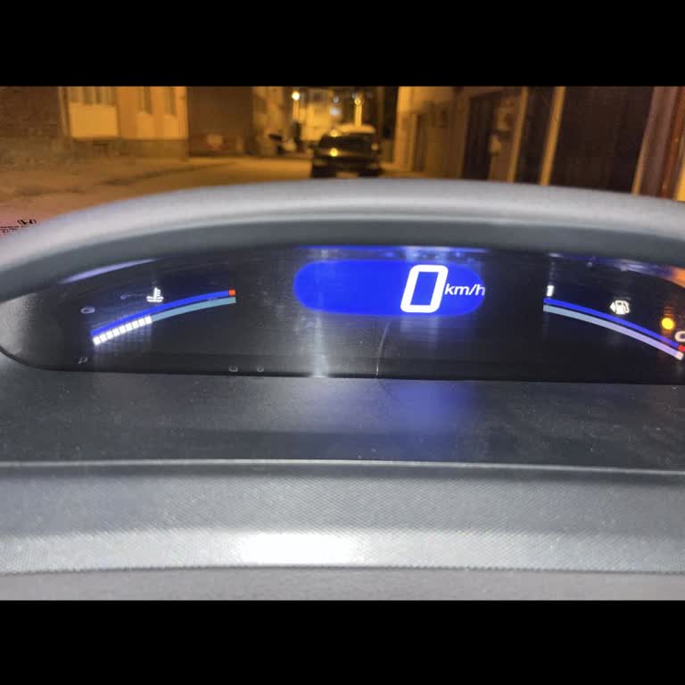 Honda Civic'te Kendiliğinden Çatlak Ve Yanıtsız Şikayet Süreci