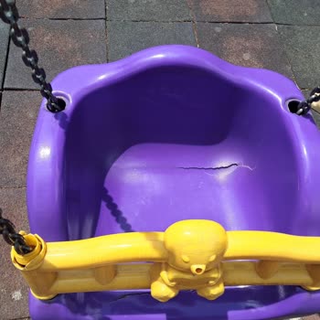 Balçova’da Parkın Güvenlik ve Bakım Sorunları