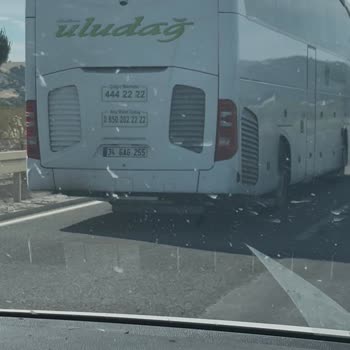 Uludağ Şehirlerarası Otobüsünün Tehlikeli Sol Şerit Sürüşü Ve Sorumluluk Talebi