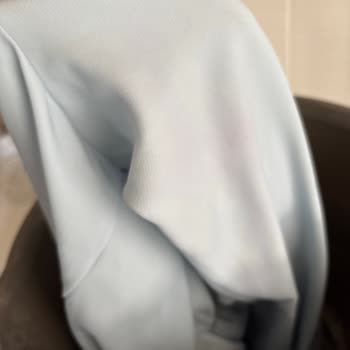 LCW Tunik Renk Sızdırıyor, Diğer Kıyafetler Kullanılamaz