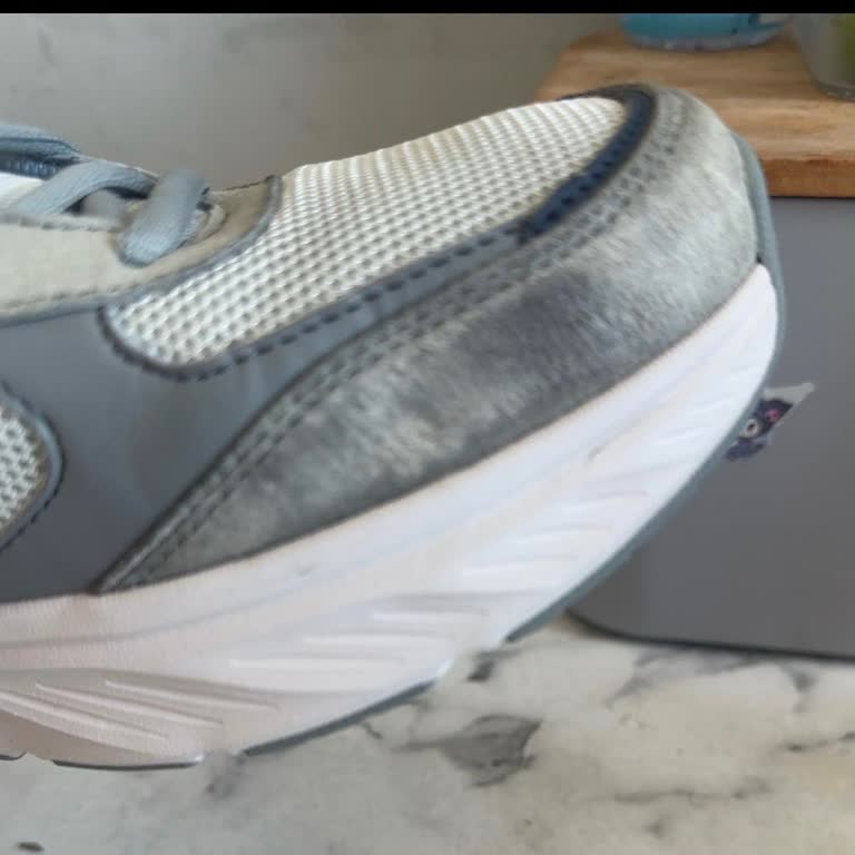 Skechers Ayakkabının Kısa Sürede Renk Vermesi Ve Değişim Talebinin Reddi