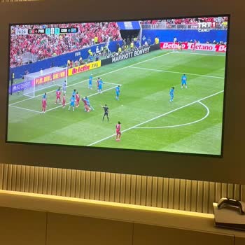 A101 LG 65Qned70a6a TV’nin Görüntü ve Renk Kalitesi Mağaza Modeliyle Uyuşmuyor
