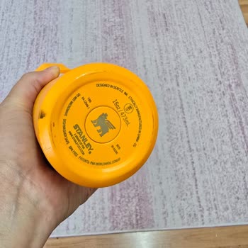 Stanley Termosunun Renk Soyulması Ve Yetkili Servis Bulunamaması