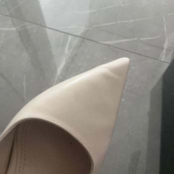 Yanıltıcı Büyüklük Uyarısı Ve Ayıplı Ayakkabının Yol Açtığı Fiziksel Mağduriyet
