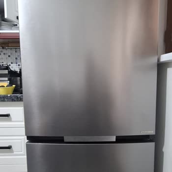 Ayıplı No Frost Buzdolabının Sürekli Karlanması Ve Değişim Talebi