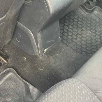 Carwax Şubesinde İç Dış Yıkama Eksikliği