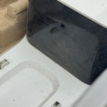 Garanti Süresi Bittiği İddiasıyla Çizik Ve Kirli Halde Dönüşen Roborock S8 Servis Sorunu