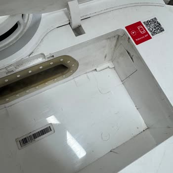 Garanti Süresi Bittiği İddiasıyla Çizik Ve Kirli Halde Dönüşen Roborock S8 Servis Sorunu