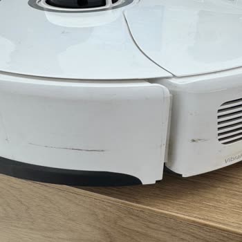 Garanti Süresi Bittiği İddiasıyla Çizik Ve Kirli Halde Dönüşen Roborock S8 Servis Sorunu