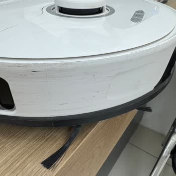 Garanti Süresi Bittiği İddiasıyla Çizik Ve Kirli Halde Dönüşen Roborock S8 Servis Sorunu