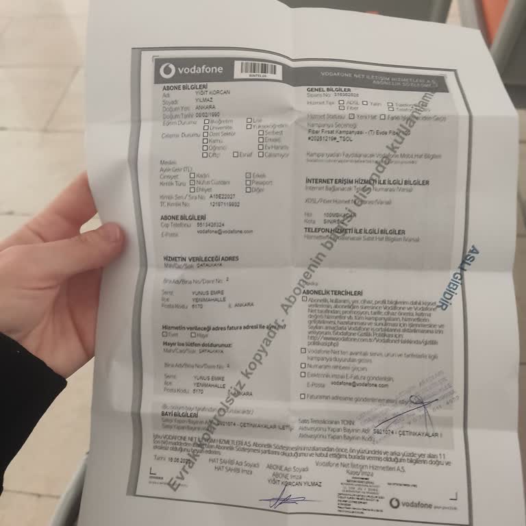 Vodafone Şubesinin Yanıltıcı Belge Verişi Ve Sözleşme Aslının Temin Edilememesi