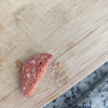 Güvendiğim Markanın Sucuktan Çıkan Kemik Sağlık Endişesi Yaratıyor