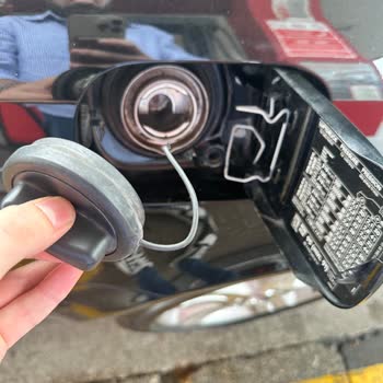 Petrol İstasyonunda Depo Kapağı Üçüncü Kez Hasar Gördü, Sorumluluk Ve Tazminat Talebi