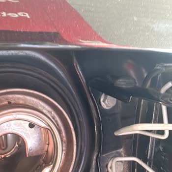 Petrol İstasyonunda Depo Kapağı Üçüncü Kez Hasar Gördü, Sorumluluk Ve Tazminat Talebi