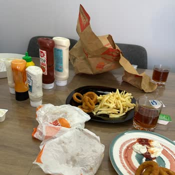 Eksik Gelen Burger King Menüsü Ve Cevapsız Müşteri Hizmeti