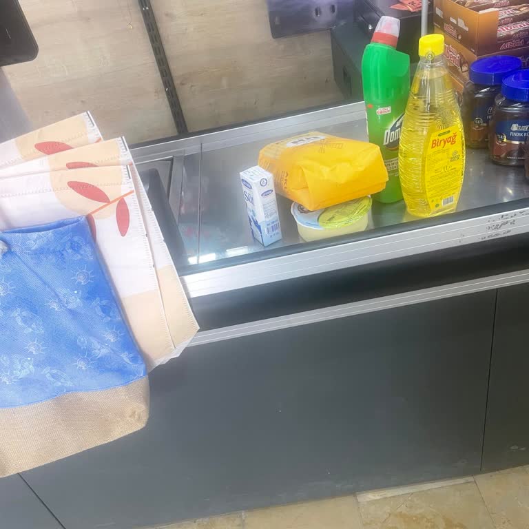 Kasada 20 Dakika Bekletildim, Çıkmak Zorunda Kaldım