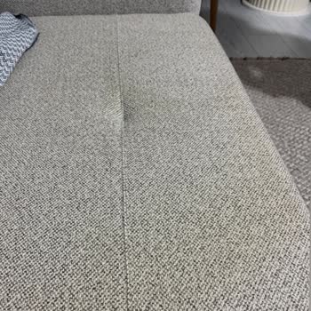 Modalife Kırılan Sandalye Nedeniyle Aile Üyesi Yaralandı Ve Servis Görmezden Geldi