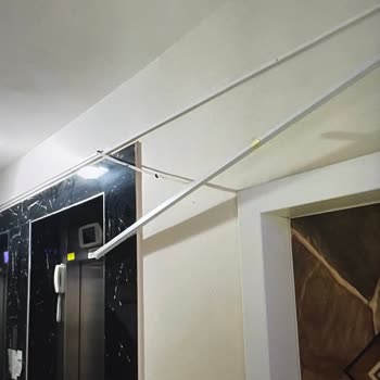 İzinsiz Fiber Kutusu Ve Açık Kablolar Bina Estetiğini Ve Güvenliğini Tehlikeye Atıyor