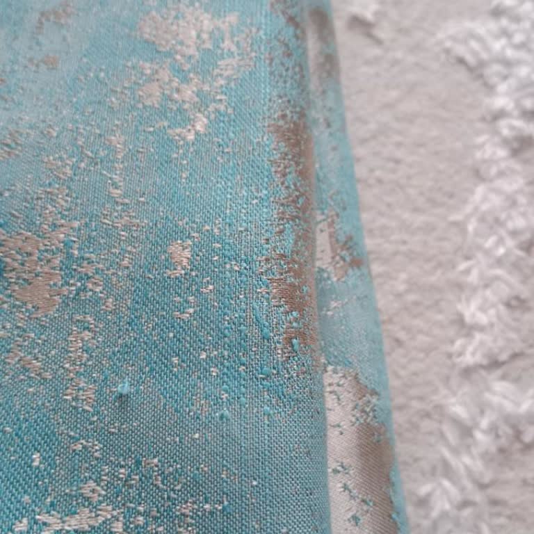 Renk Uyumsuzluğu Ve İade Reddi Sonrası Hasarlı Ürün Aldım