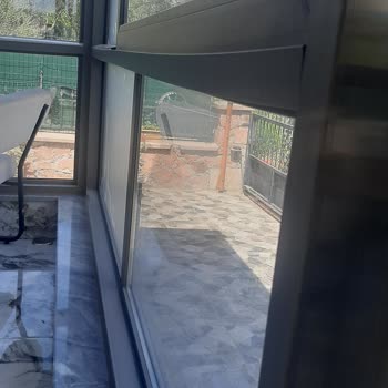 Ayvalık Pencereci Coşkun’un PVC Sürgülü Doğramalarında Sürekli Sorun Ve İletişimsizlik