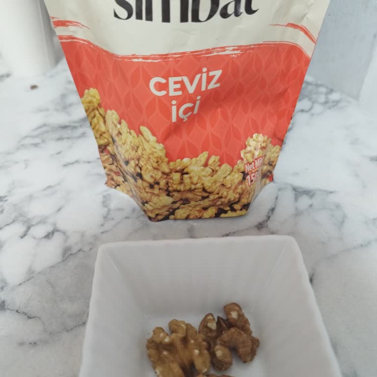 Bayat Ceviz İçi İçin İade Reddi Ve Saygısız Mağaza Tutumu