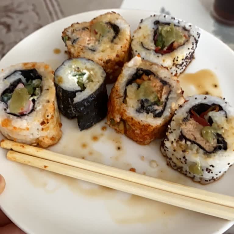 Migros'tan Bayat Sushi Siparişi, Sağlık Riski Oluşturuyor