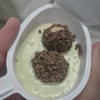 Migros Yalova Şubesindeki Kinder Joy Çikolatasının Bozukluğu Ve Gıda Güvenliği Endişesi