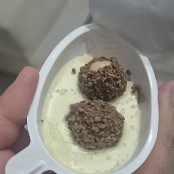 Migros Yalova Şubesindeki Kinder Joy Çikolatasının Bozukluğu Ve Gıda Güvenliği Endişesi