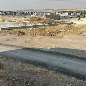 Kaya Namsa Sitesi Çevresindeki Yabani Ot Ve Atıkların Temizliği İle İlaçlaması İçin Acil Talep