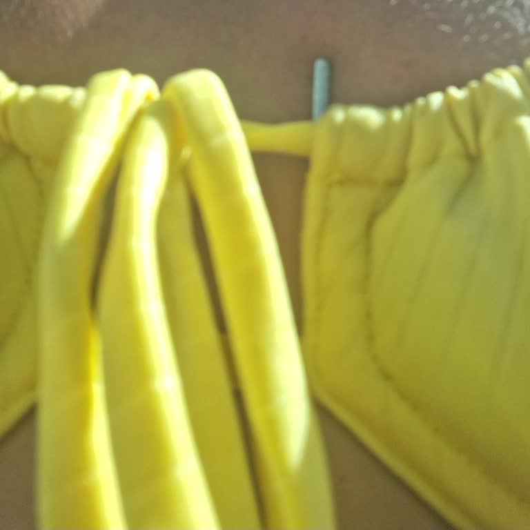 Penti Bikini Üstü Kısa Sürede Delindi, Kalite Sorunu