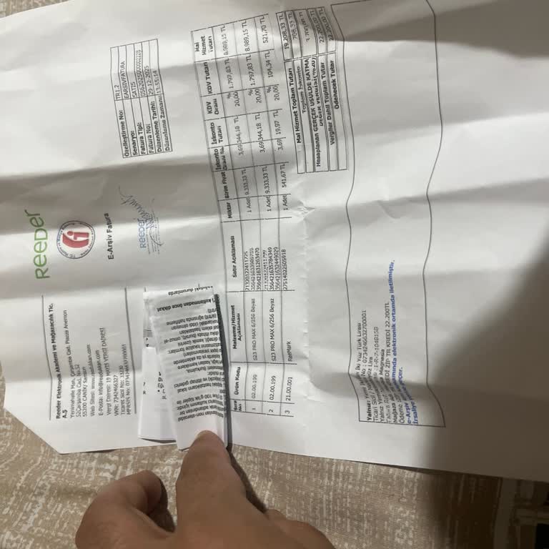 Reeder Telefonun Dokunmatik Ekranı Çalışmaz, Ücret İadesi Talebi