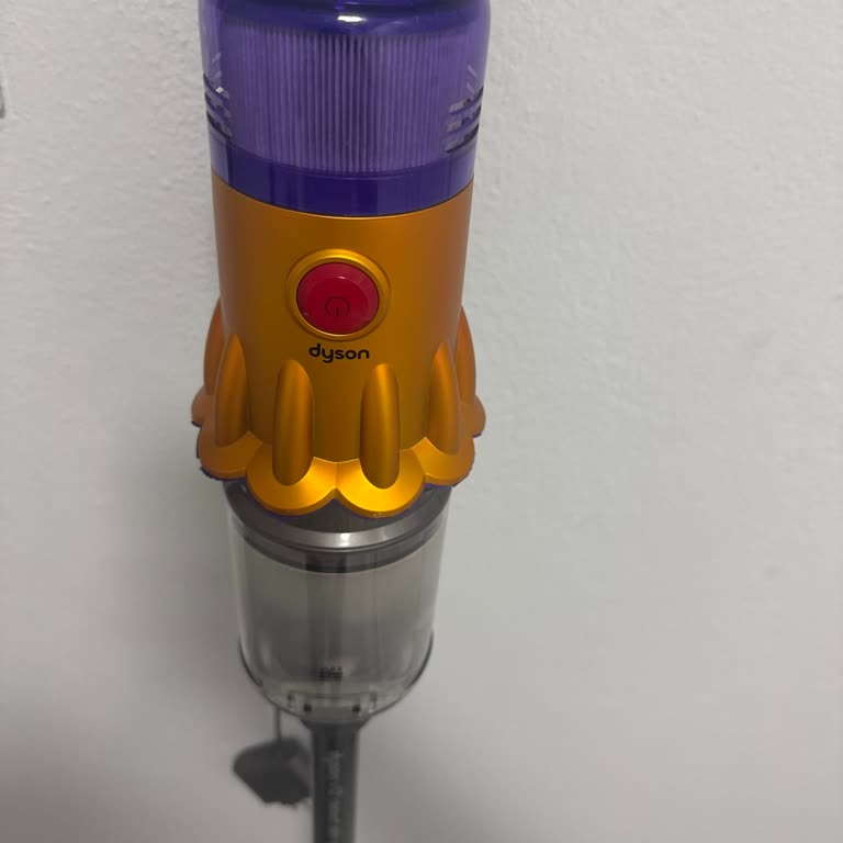 Dyson V12'de Erken Arıza Ve Aşırı Servis Ücreti Nedeniyle Ücretsiz Onarım Talebi