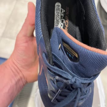 Skechers Ayakkabısının Kısa Sürede Deforme Olması Ve Cevapsız Servis