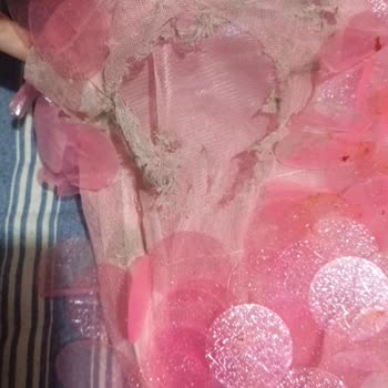 Divanni Atelier Yanık ve Yırtıklarla Gelen Maribel Etek İçin İade Talebi