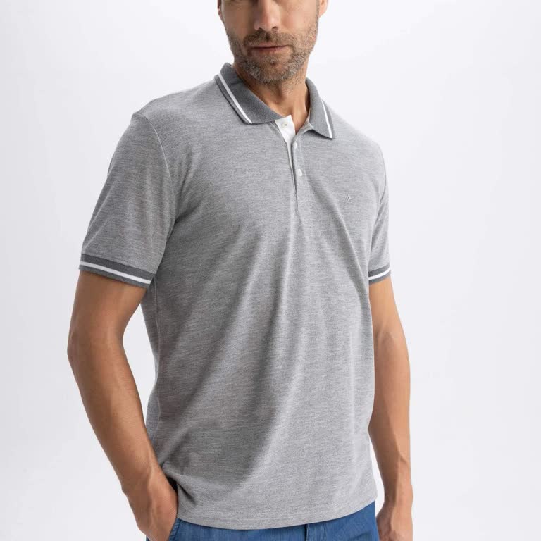 DeFacto Polo Yaka T Shirt Ve Pantolonlarda Kalitesiz Dikim