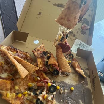 Soğuk Ve Dağınık Pizza, İade Talebim Reddedildi